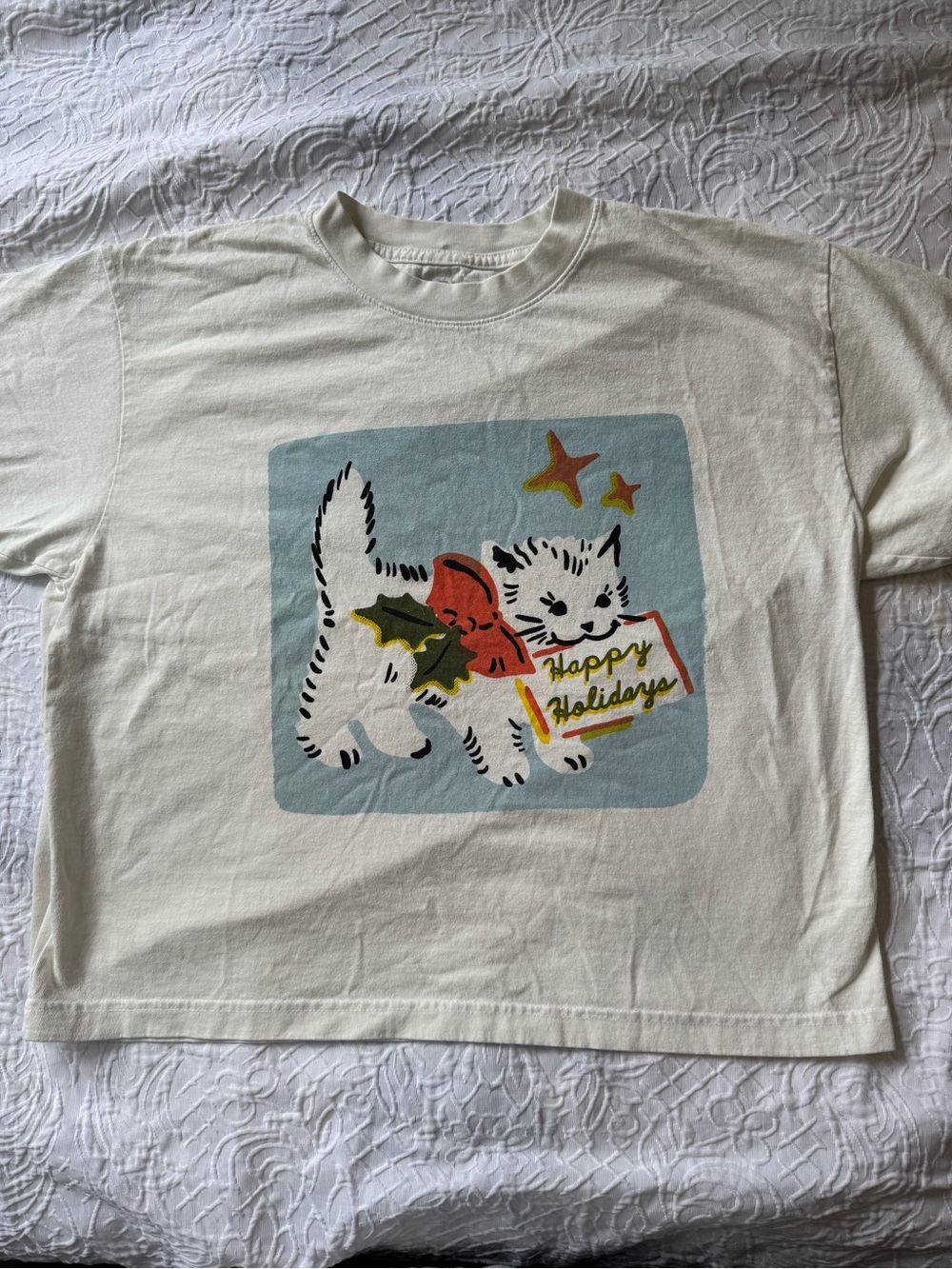 Yarrow Goods XL Happy Holidays Cat Graphic TShirt White Christmas Kitten Cotton